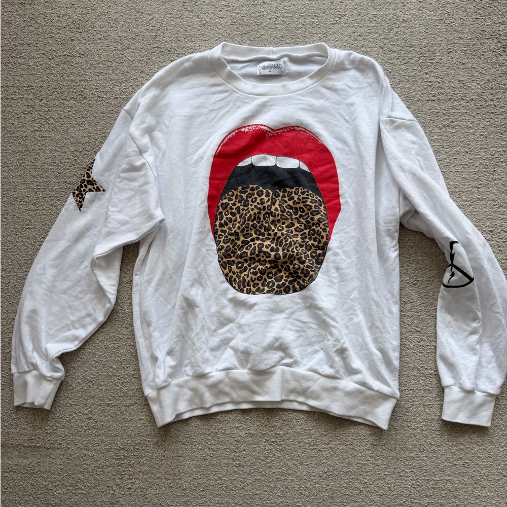 Lauren Moshi White Crewneck with Red Lips and Leopard Print